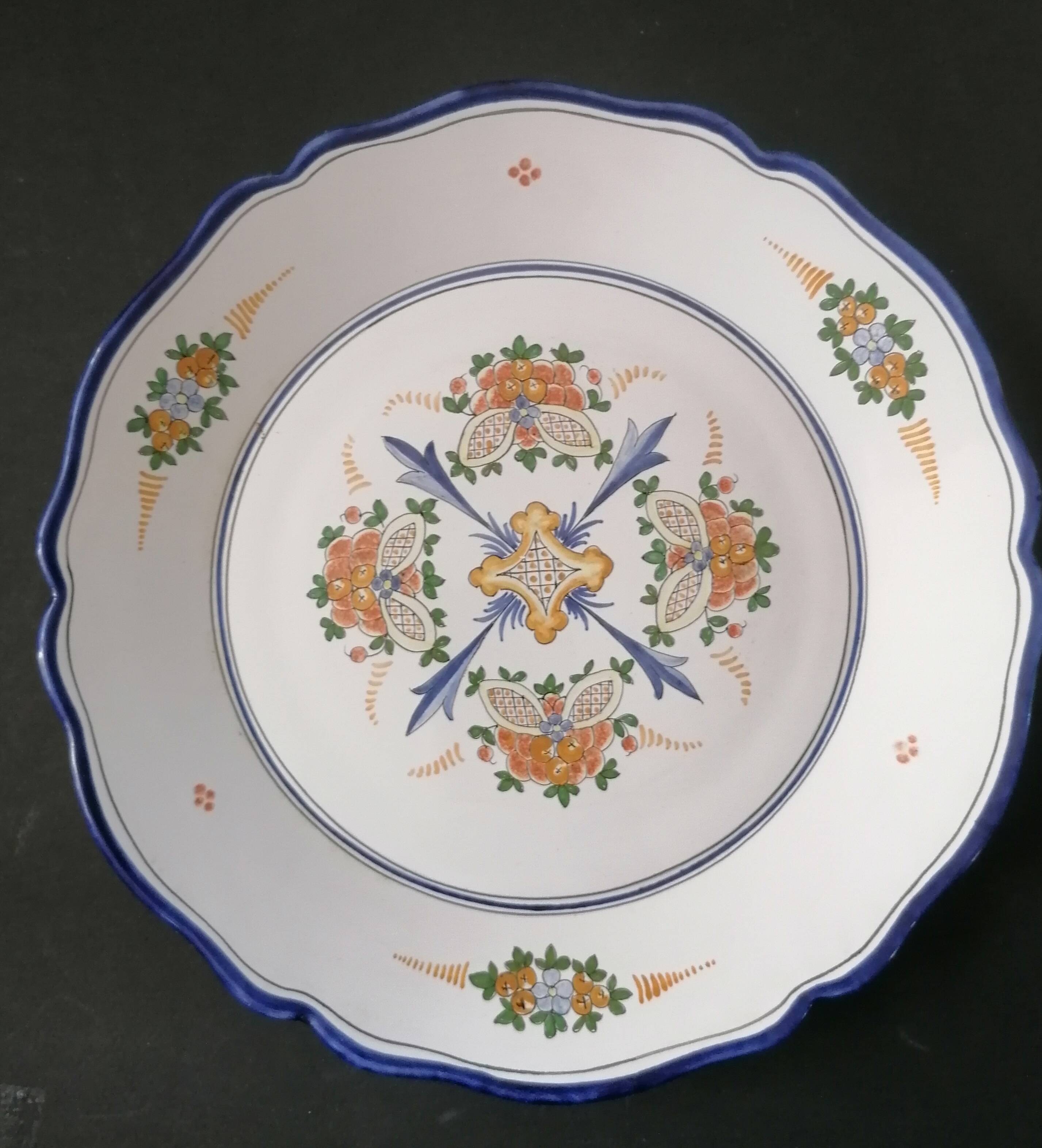 Assiette Nevers 20 ème s