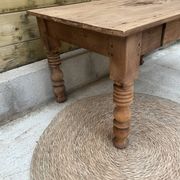 Table basse de ferme