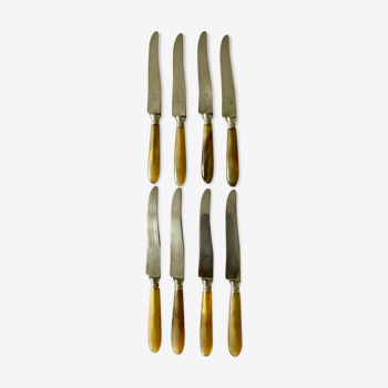 Set of 8 knives