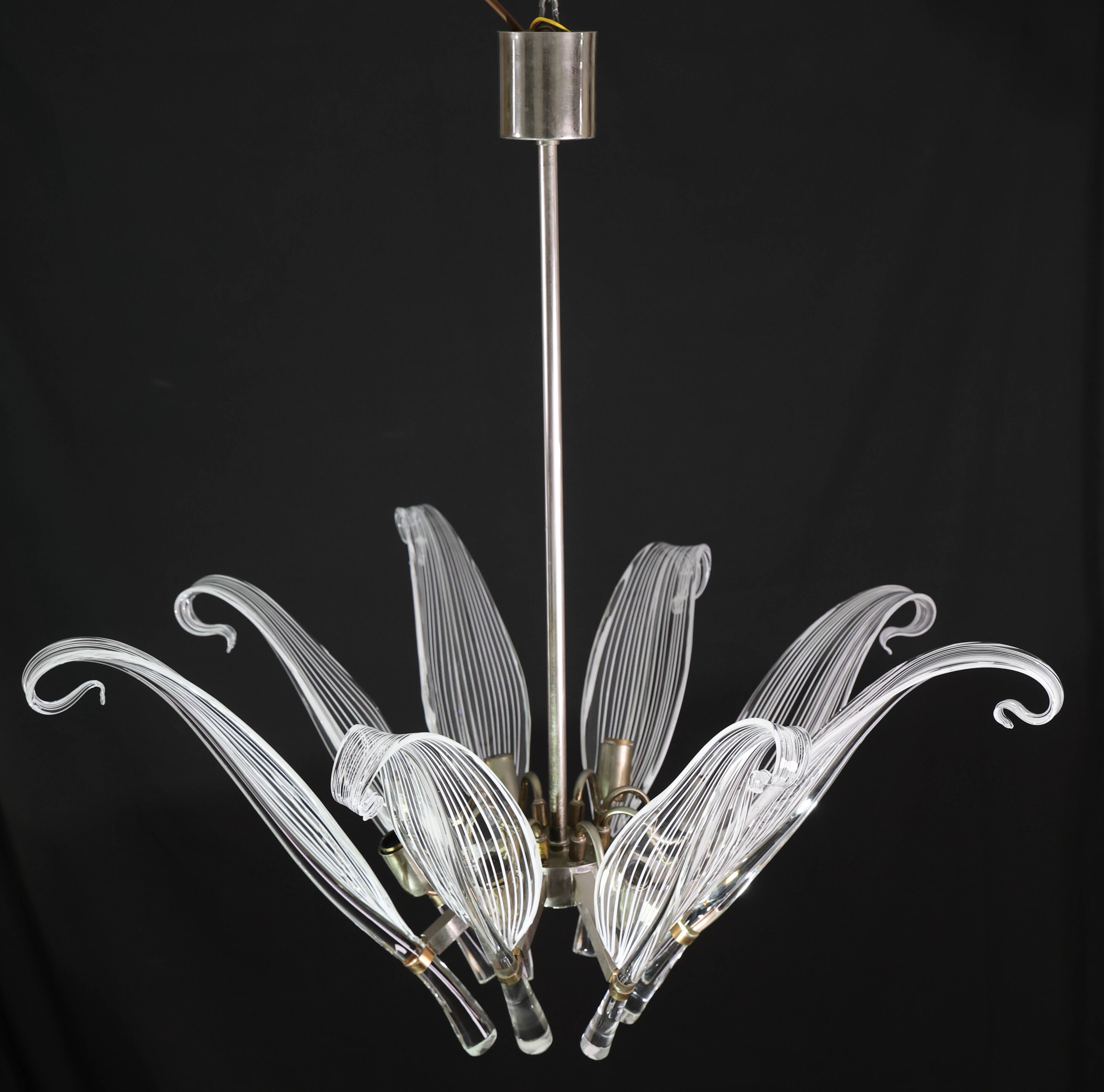 Extraordinary Large Transparent Murano Glass Leaves Chandelier by Franco Lu