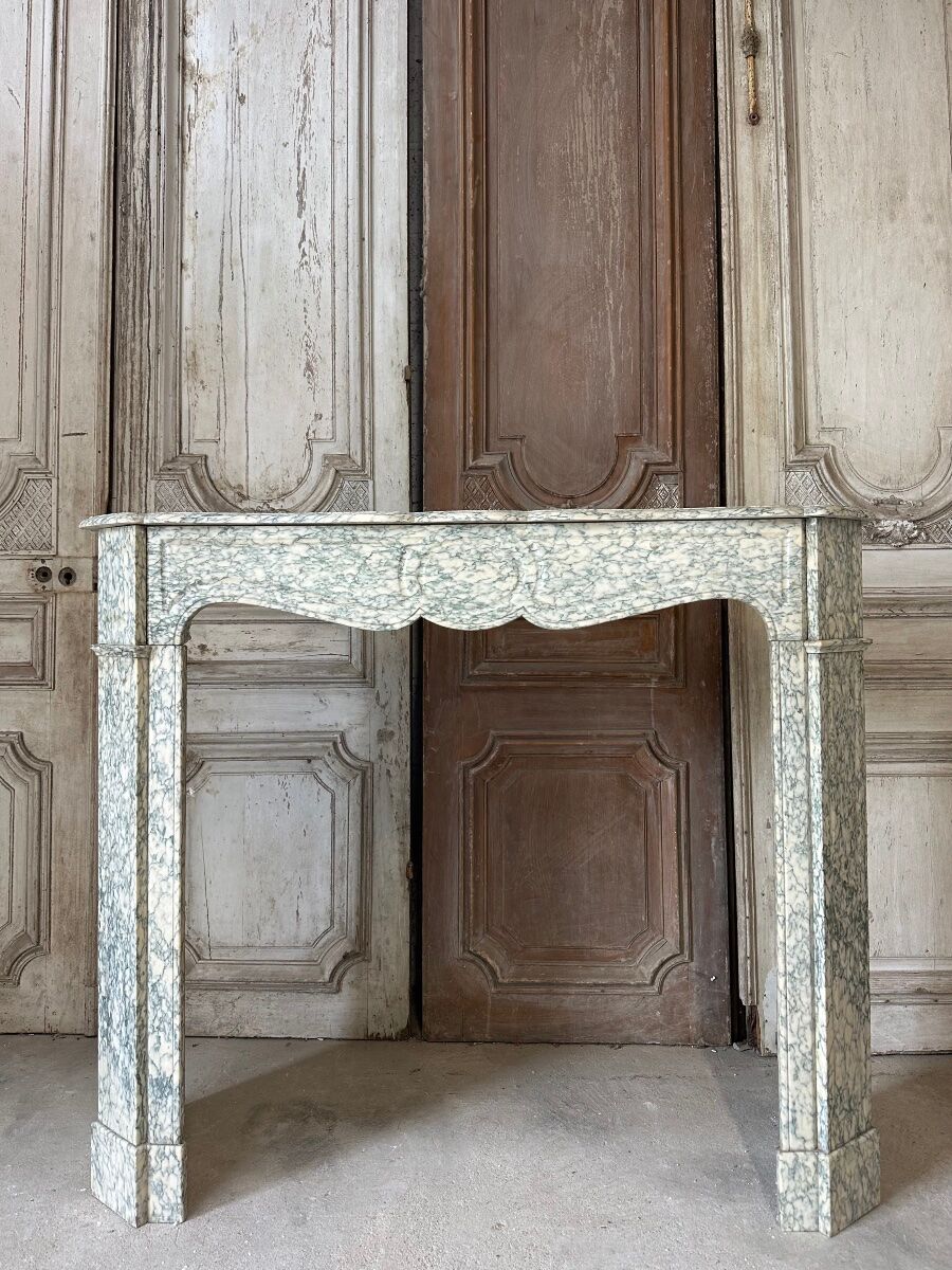 Cheminée de Louis XV pompadour circa 1900 marbre vert d’Estours