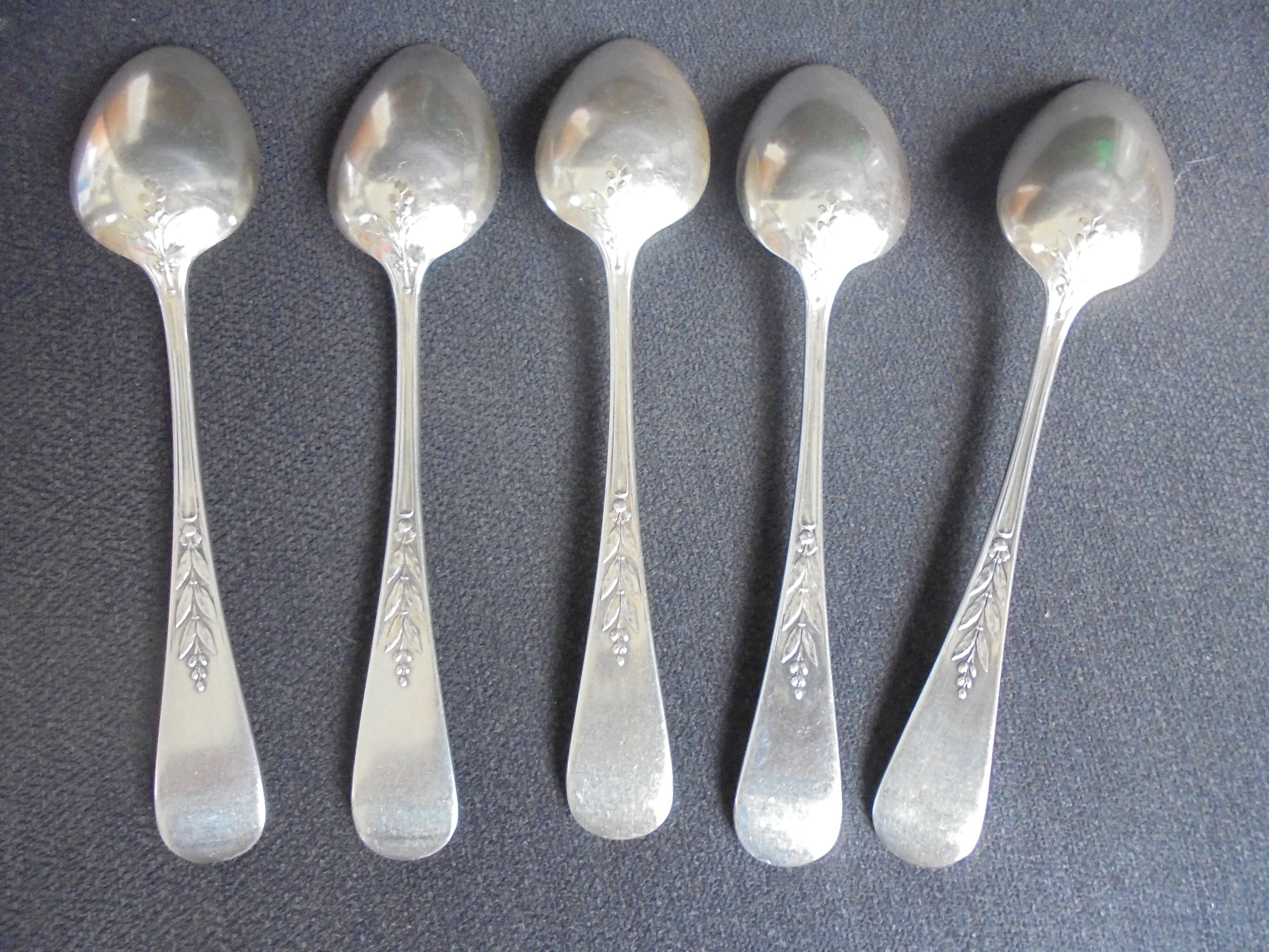 5 christofle spoons laurel channels silver metal