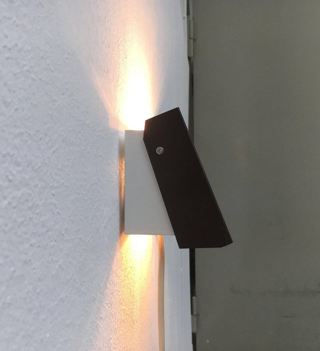 Lampe murale danoise vintage de l'ère spatiale de Hamalux