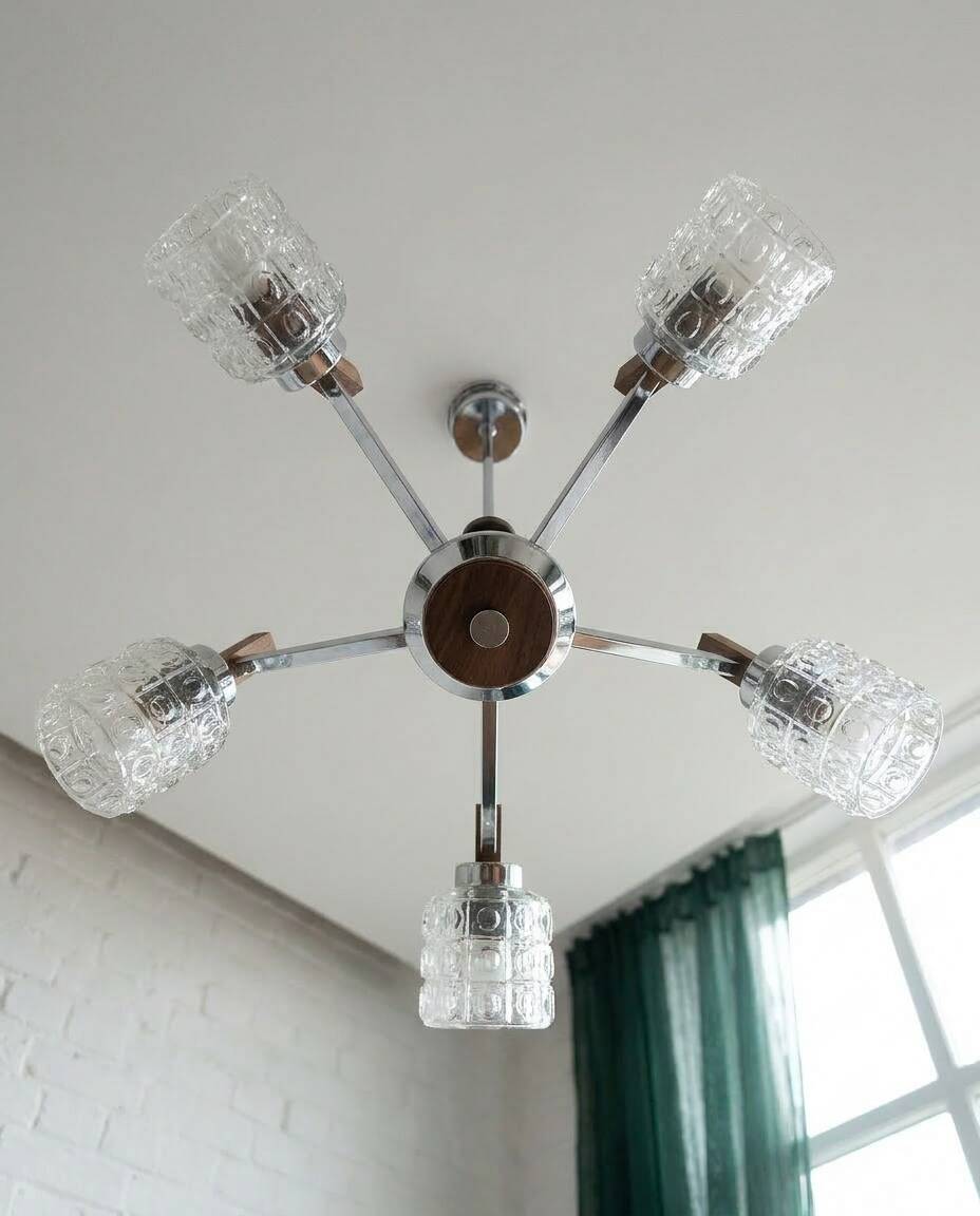Vintage suspension with 5 chrome and wood lights – textured glass – 1970s
