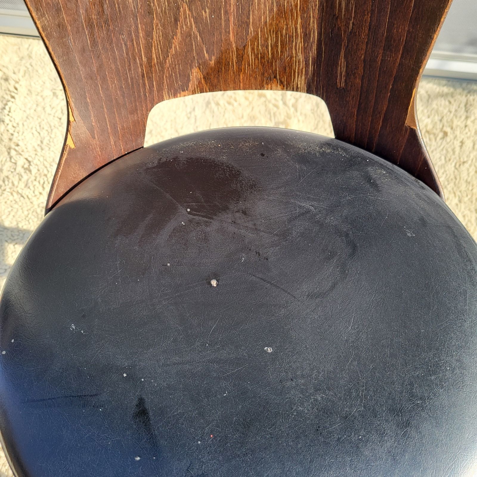 Chaise Dove • Baumann • Simili noir
