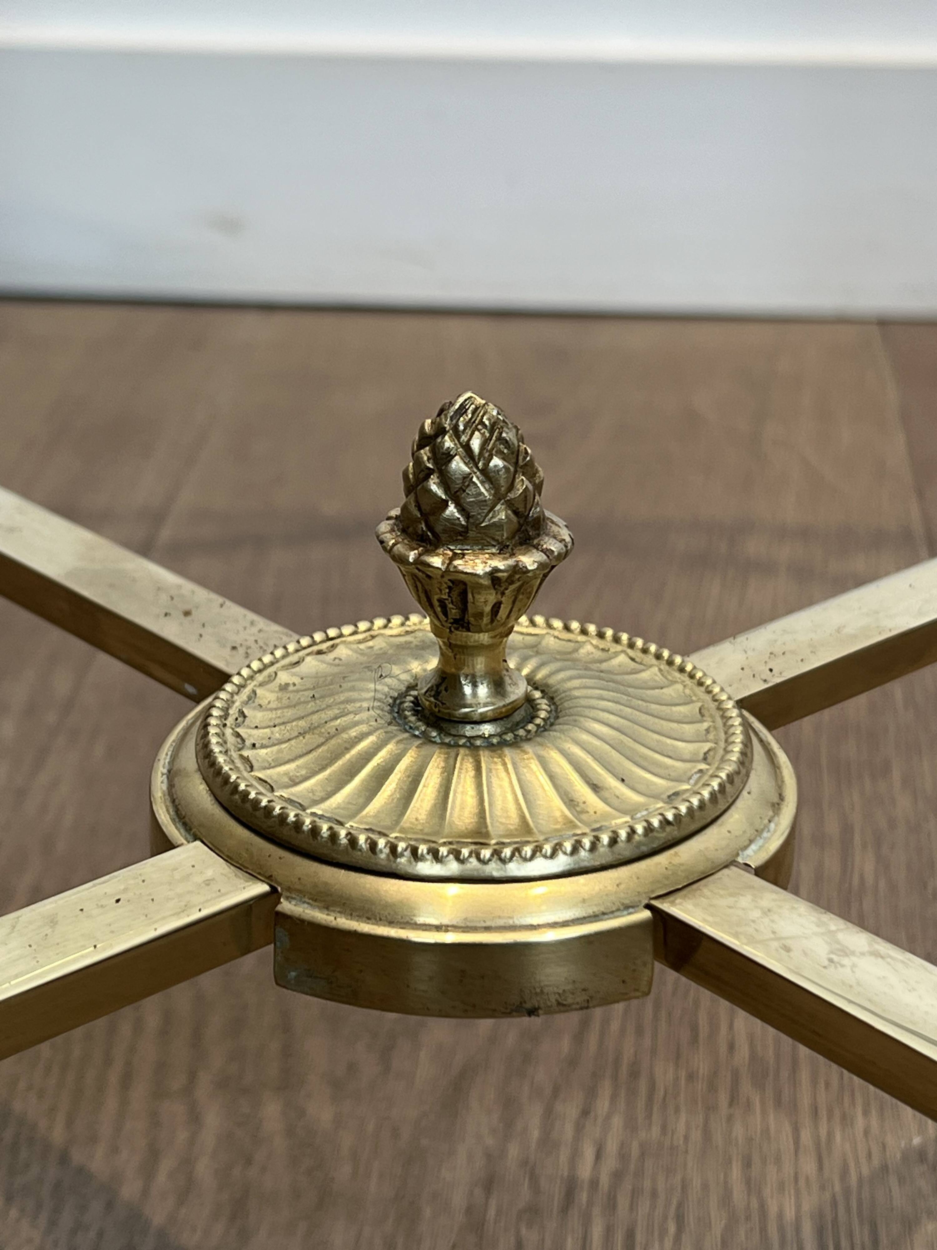Neoclassical Round Coffee Table in Brass with Fluted Supports and Floral Motifs