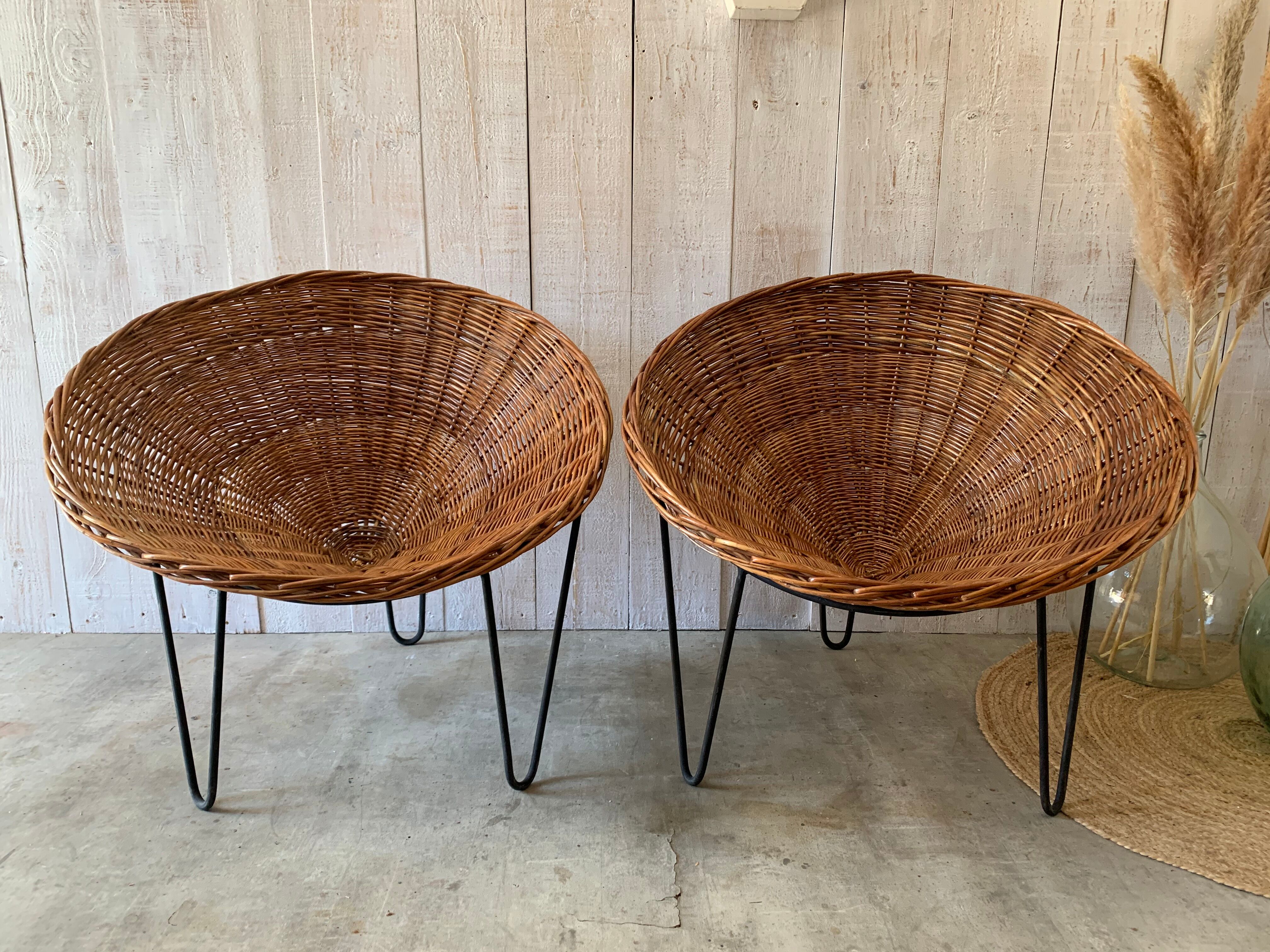 Pair of wicker basket armchairs