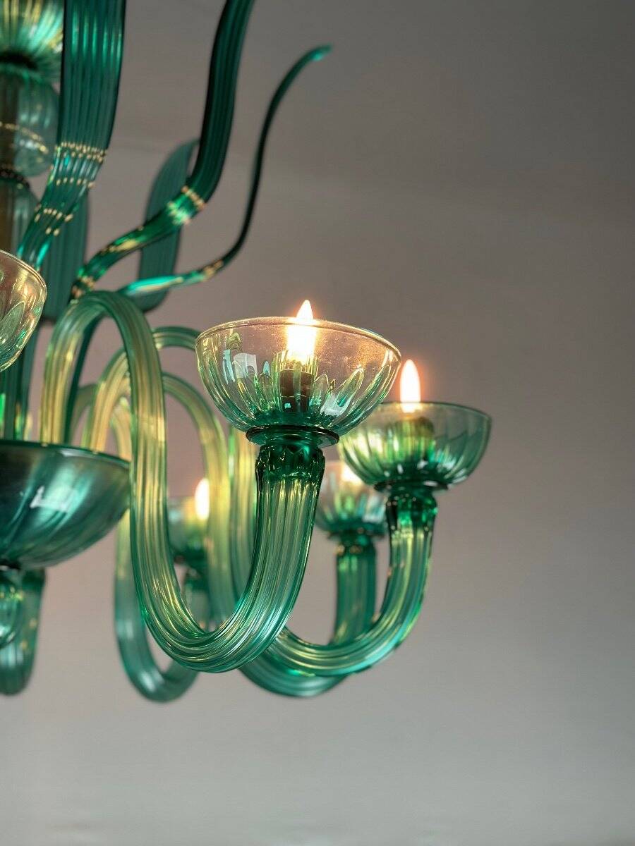 Venetian chandelier in emerald murano glass 10 arms of light