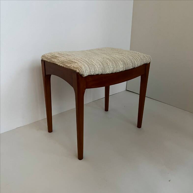 Ottoman footrest seat in teak and ecru fabric