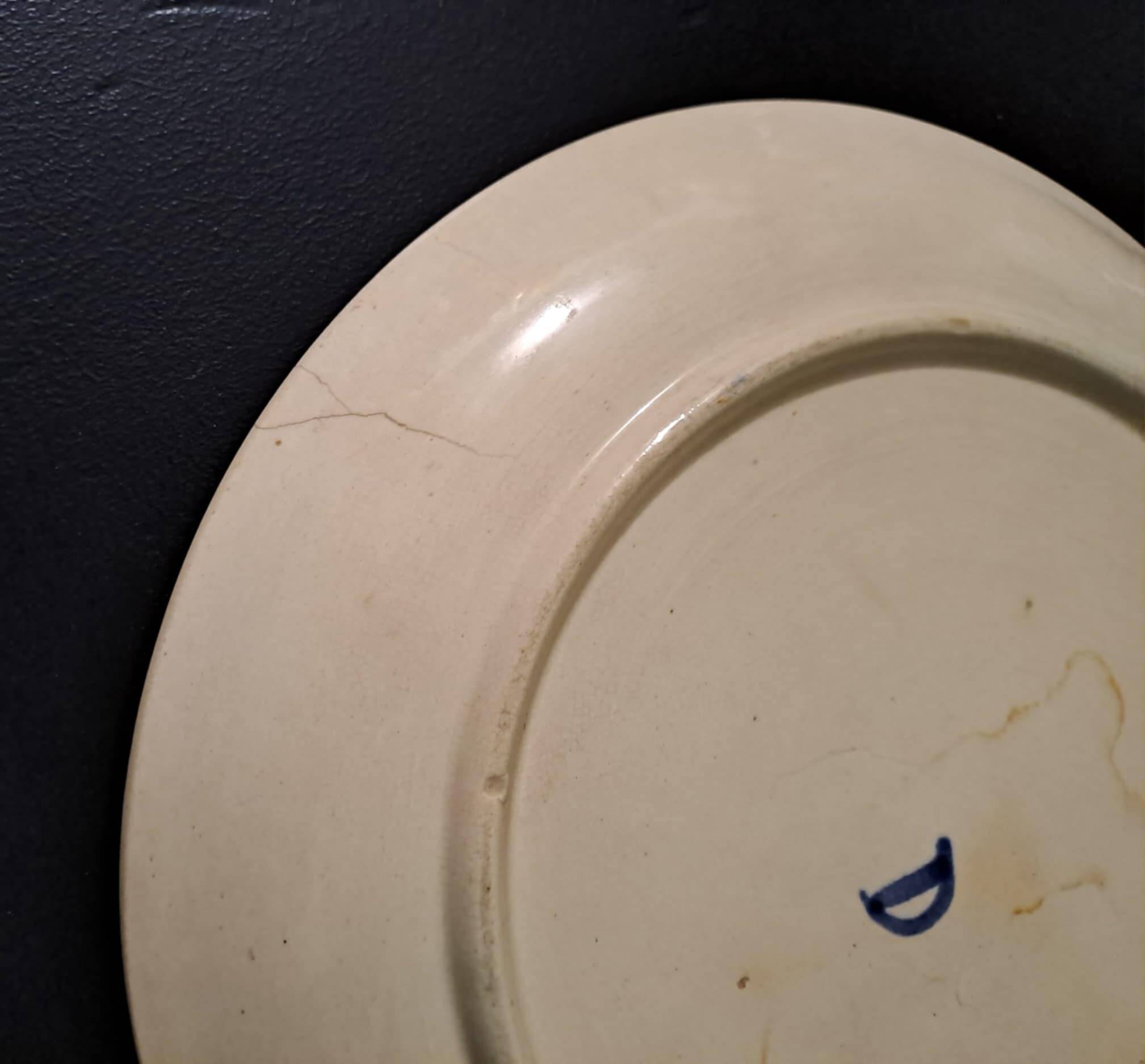 Slip plate