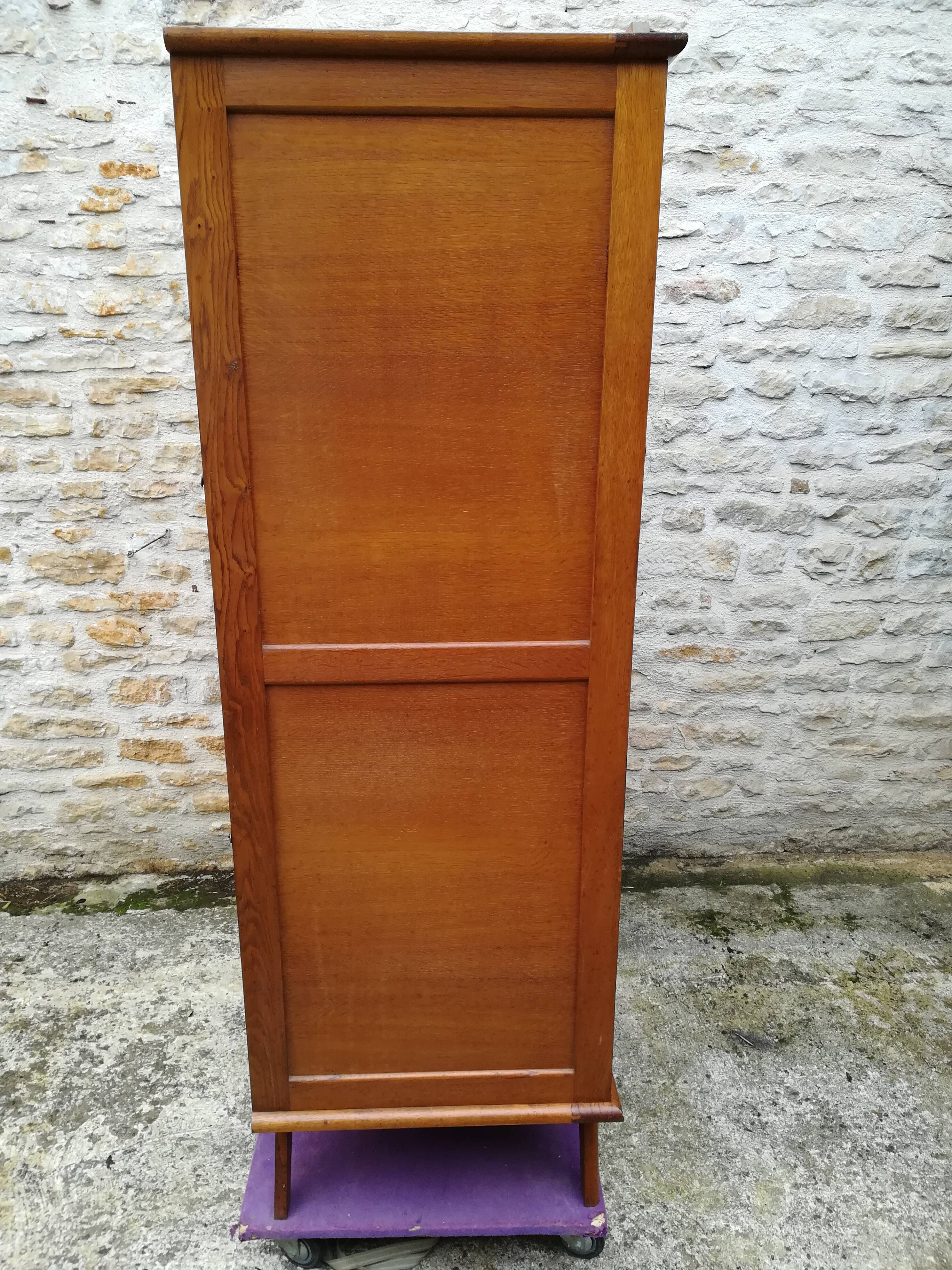 Wardrobe compass feet, 50s