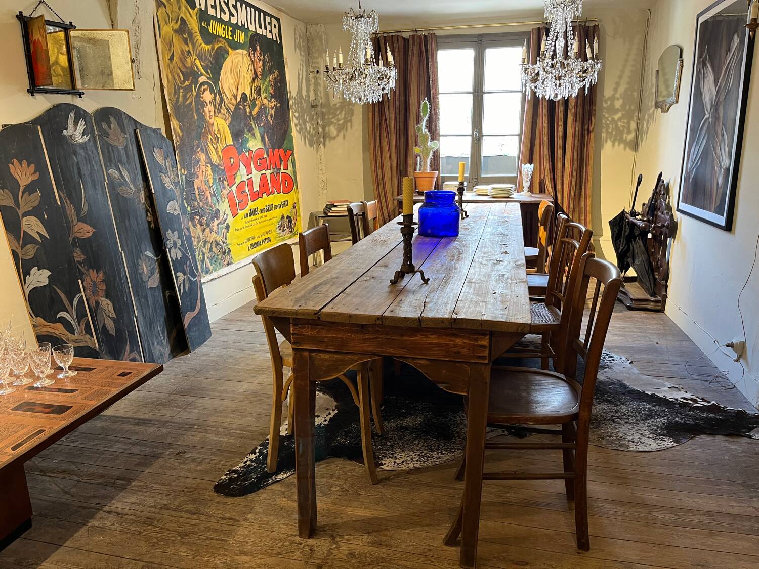 Large farmhouse table