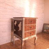 Commode ancienne en bois massif