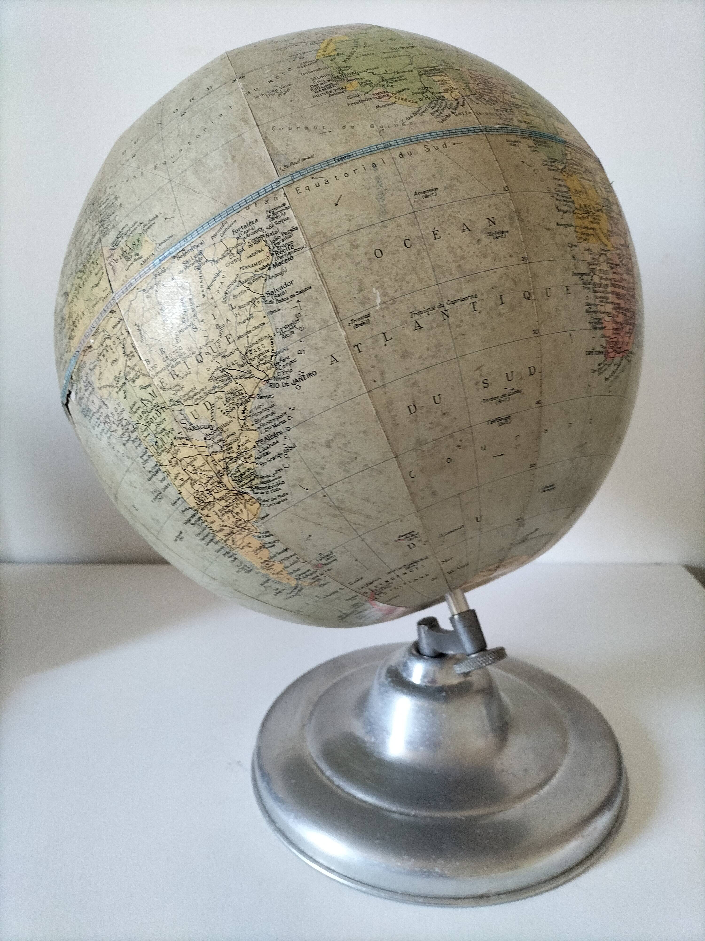 Vintage Globe Taride Maps – 1960