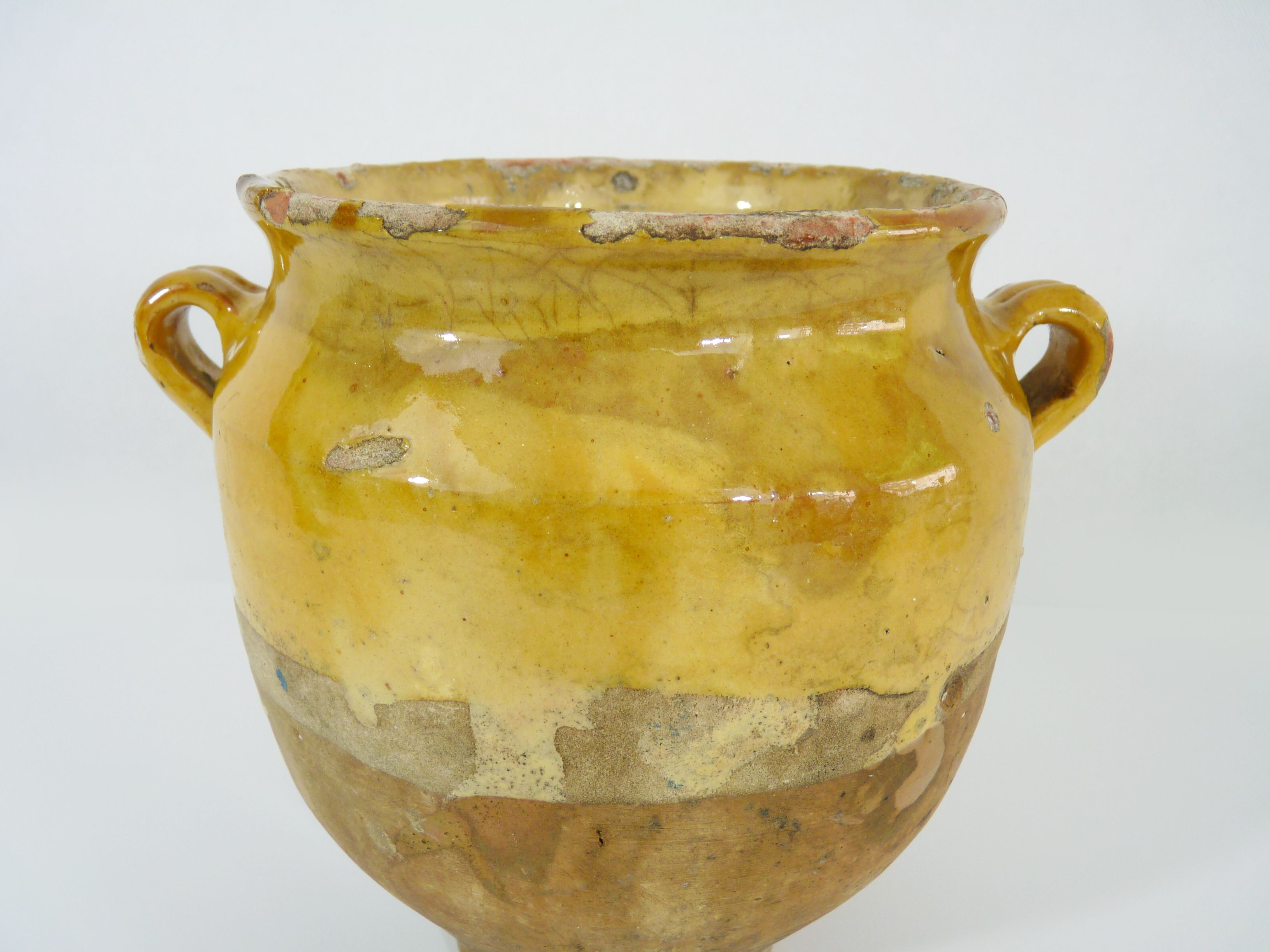 Glazed yellow confit pot, south west of France. Pyrenees XIXth