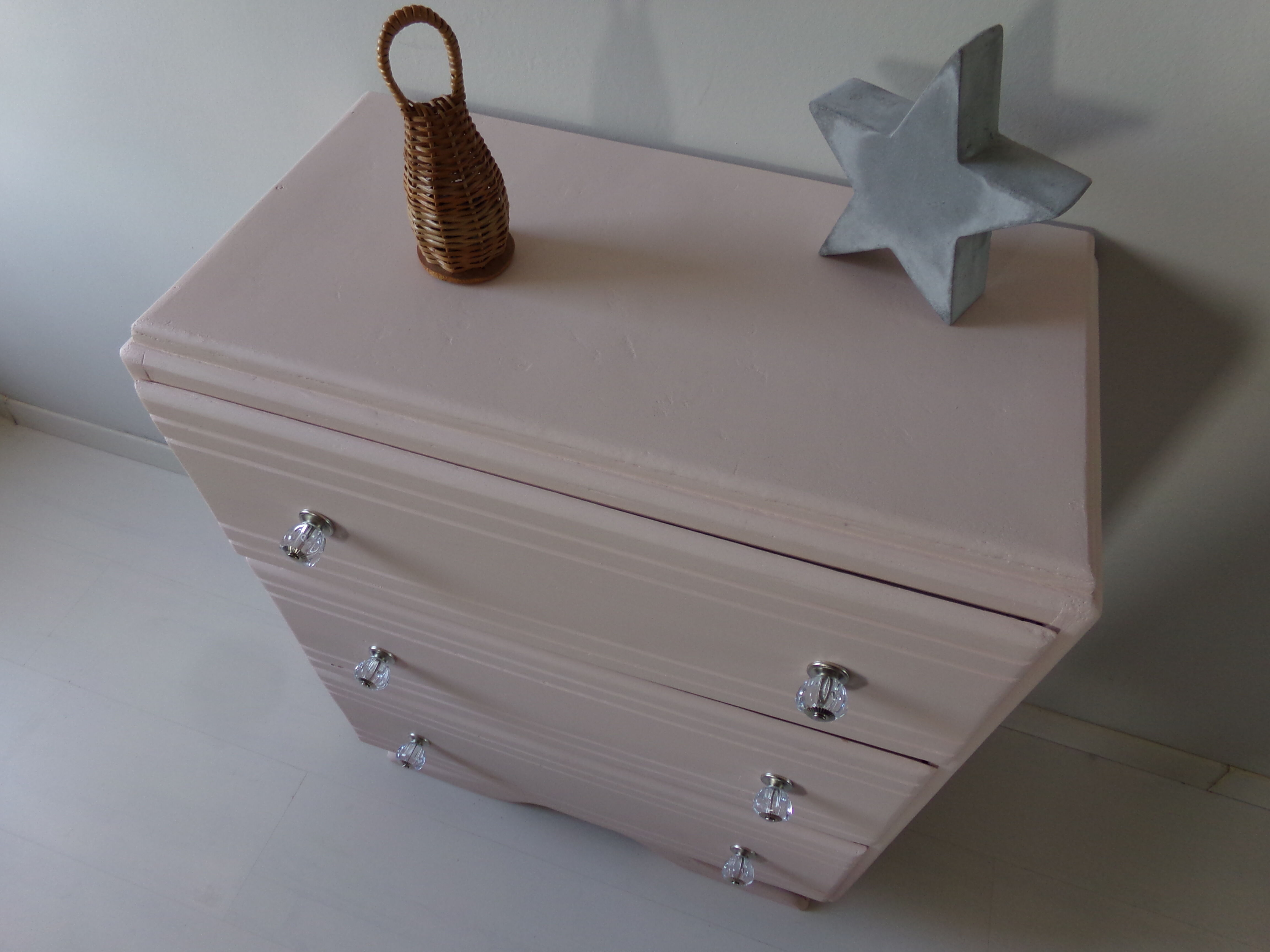 Chest of drawers feet mustache