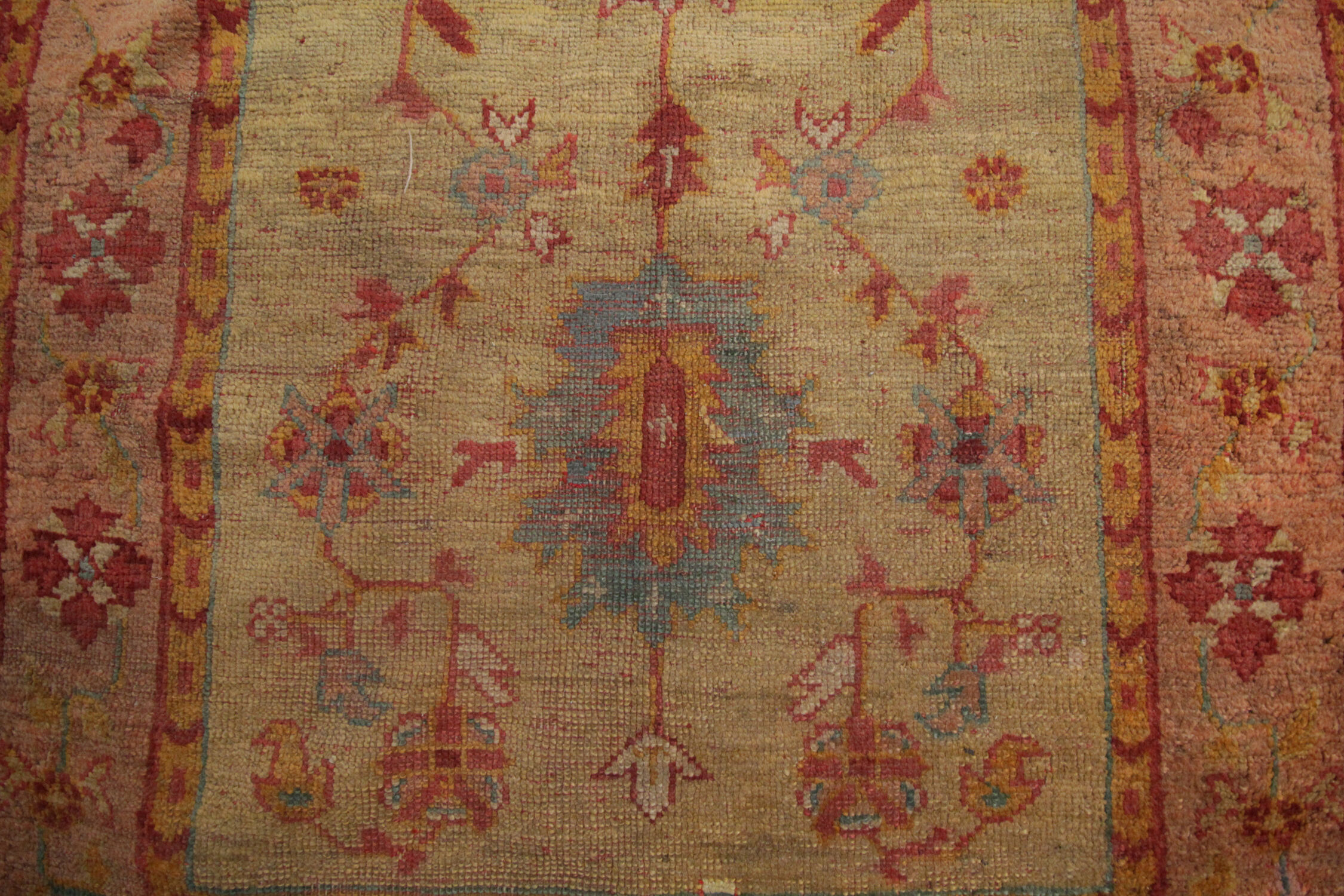 Antique oushak handwoven wool persian rug- 106x186cm