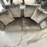Casadesus sofa