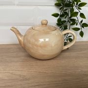 Niderviller teapot
