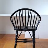 Windsor chair