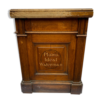 Wooden store crate