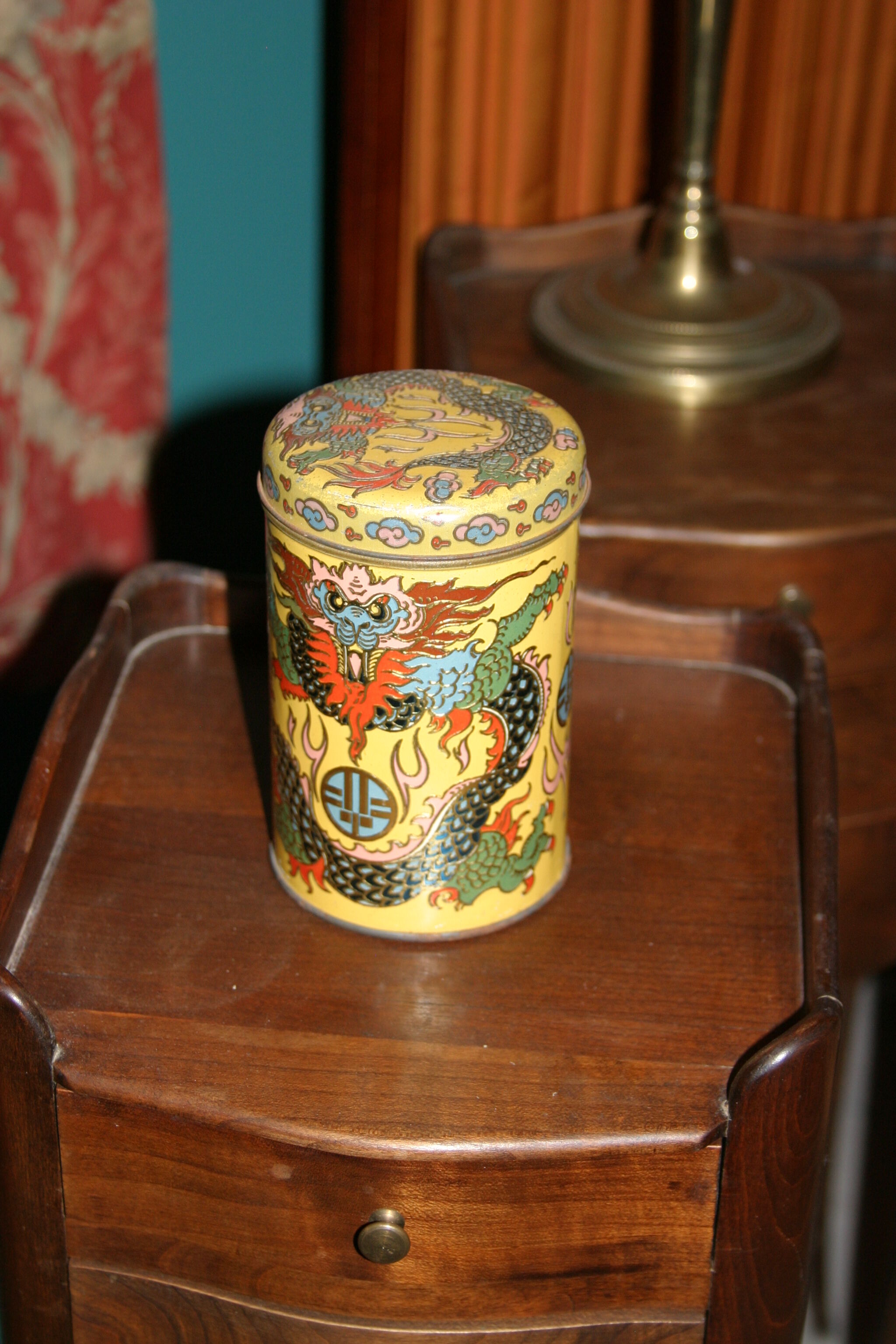 Tea box, early 20th century