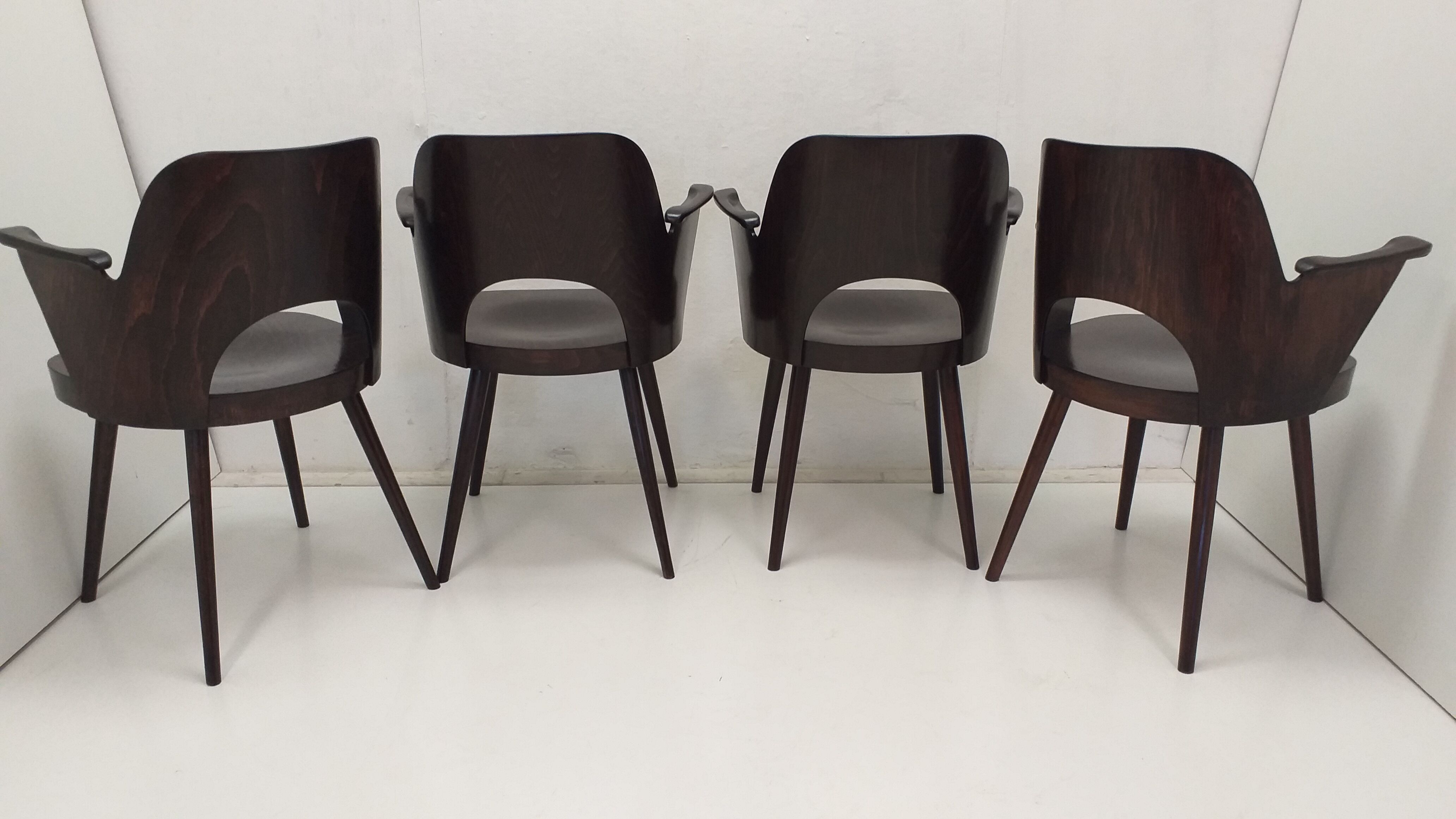 4 Oswald Haerdtl chairs for Ton, Czechoslovakia