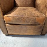 Antique 20th century tan leather club armchair