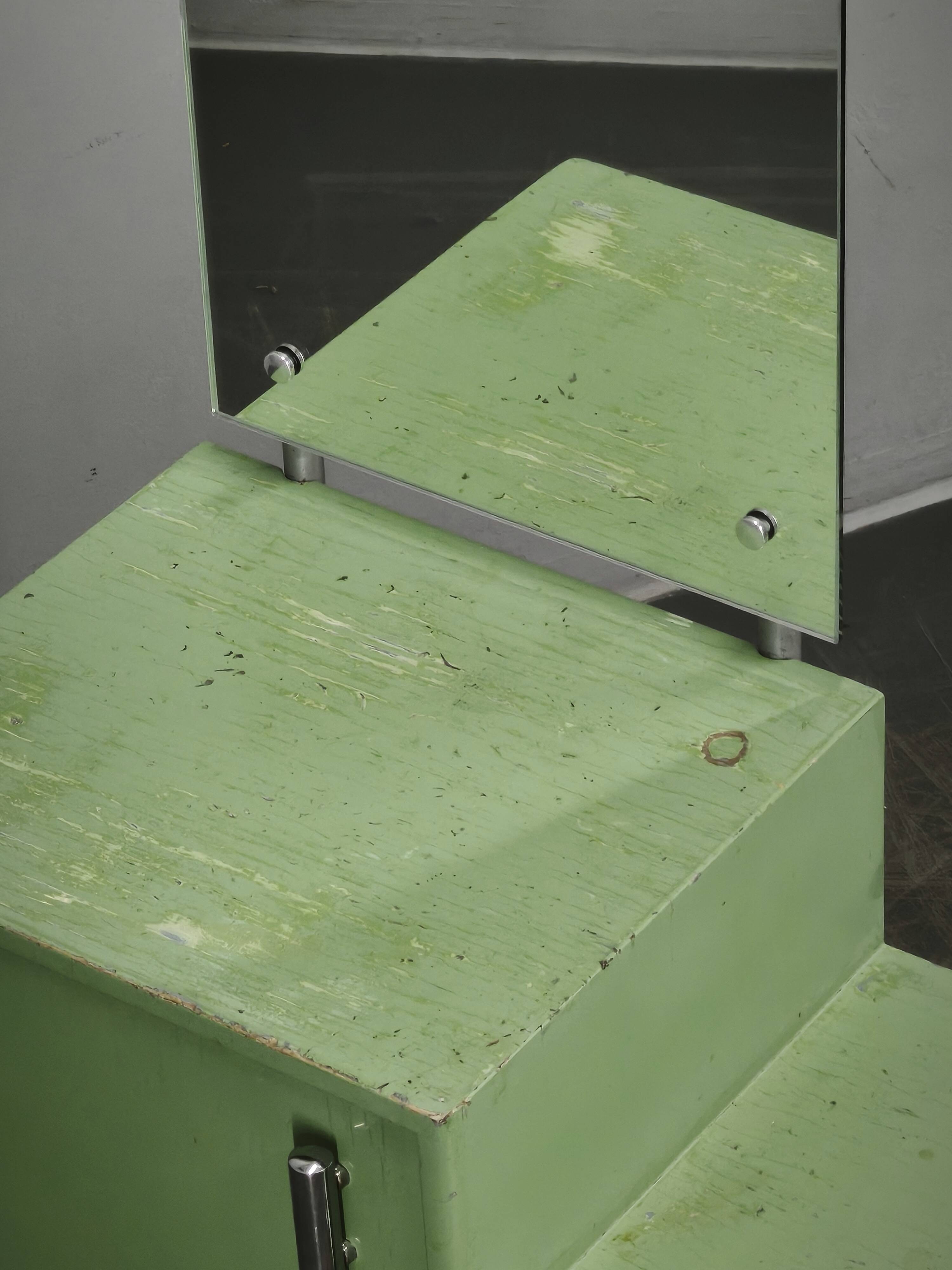 Bauhaus Czech Green Vanity Table with Mirror and Chrome Frame, 1930s