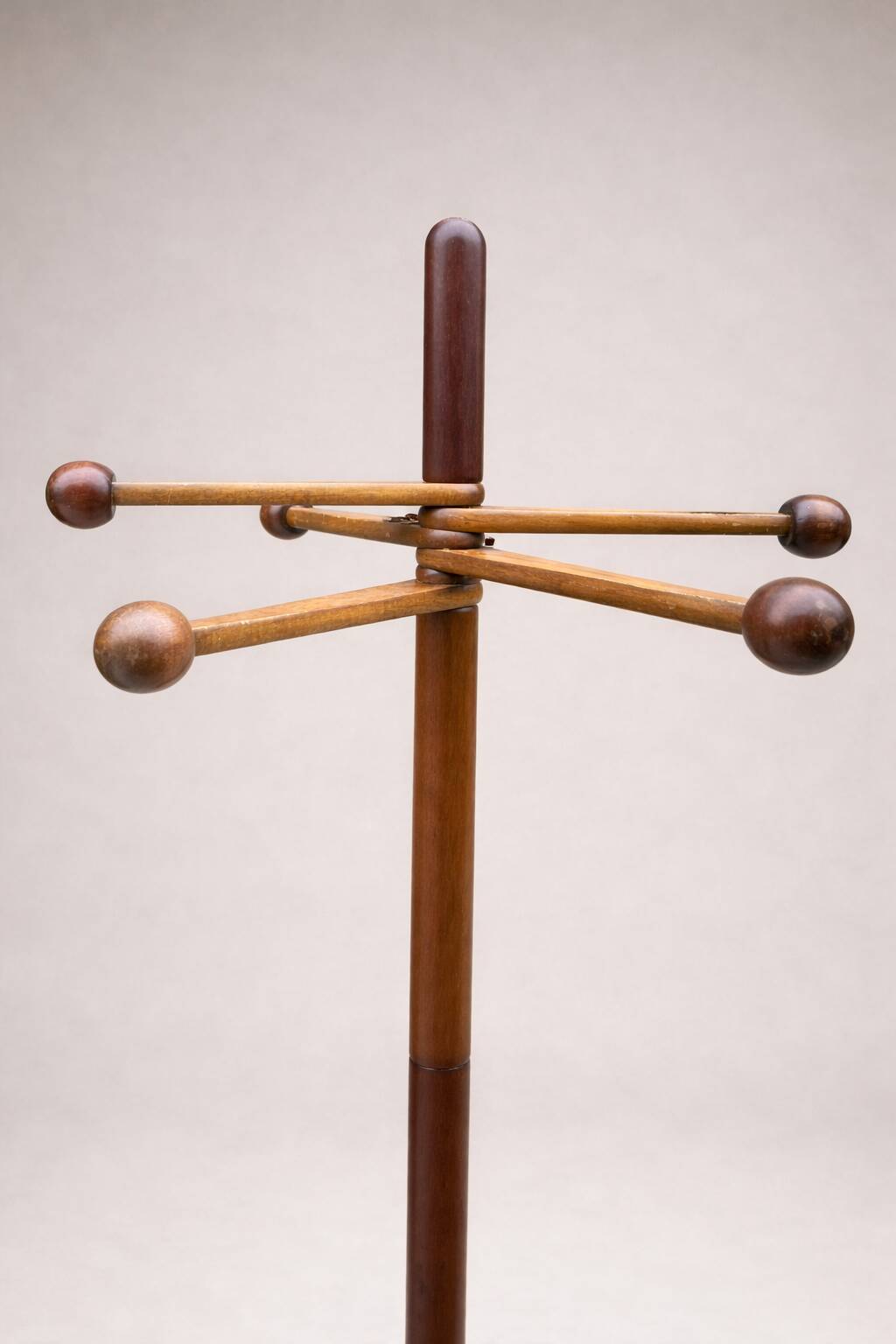 Sculptural wooden coat rack – 1960s modernist design