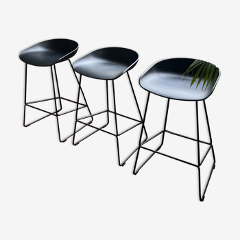 Set of 3 black Hay bar stools