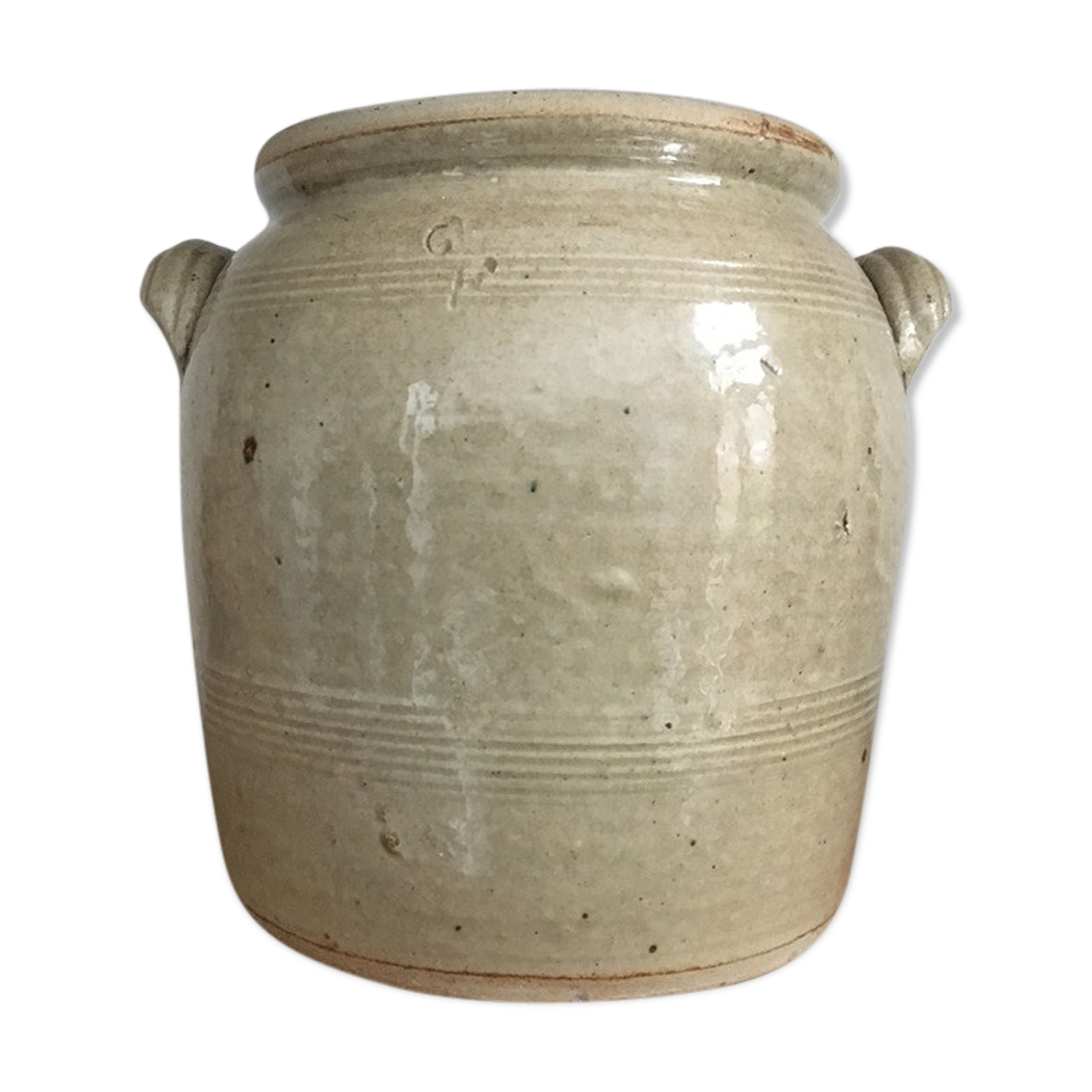 Vintage sandstone pot