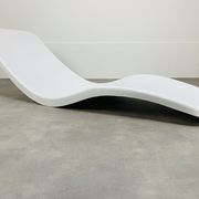 Eurolax R1 fiberglass deckchair by Charles Zublena
