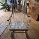 Fauteuil à bascule vintage en bois – patine d’origine