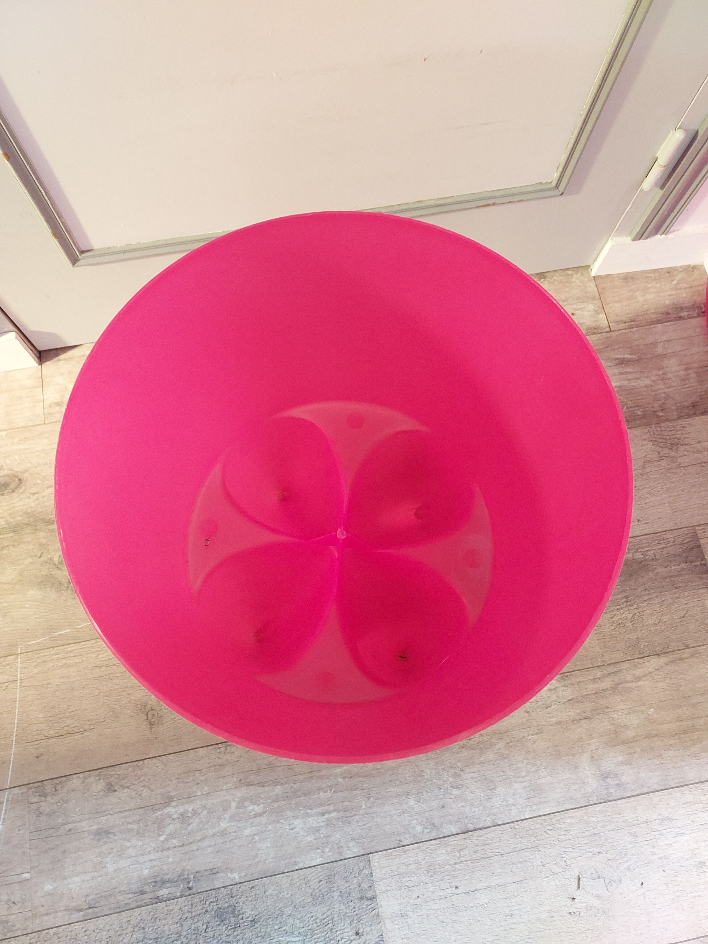 Bubu stool 1st pink fushia