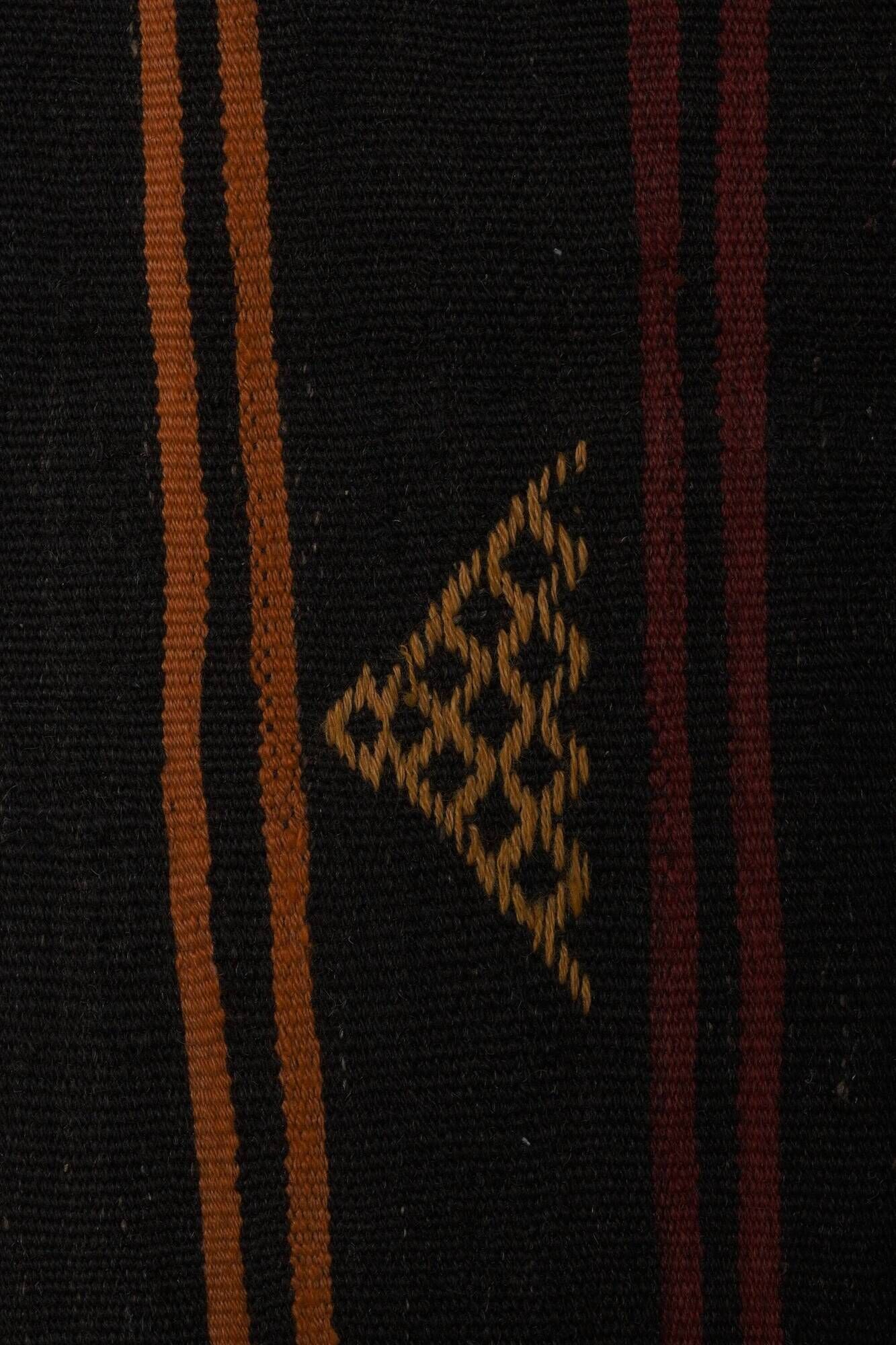 Vintage Turkish kilim, handwoven, 310x360 cm.
