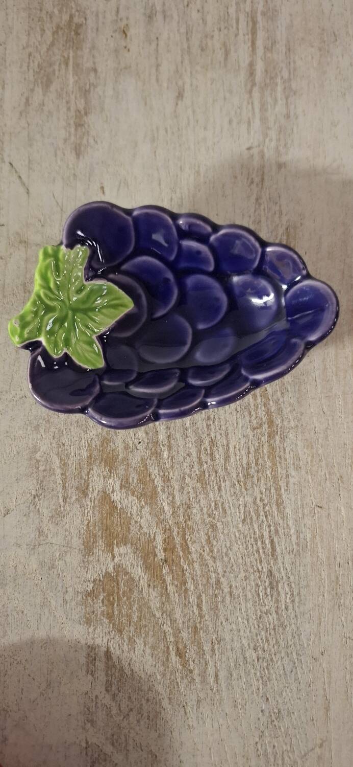 Two vintage fruit-shaped bowls