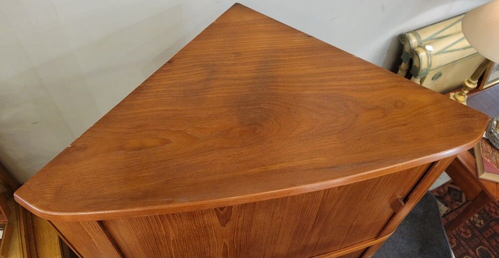 Scandinavian corner furniture