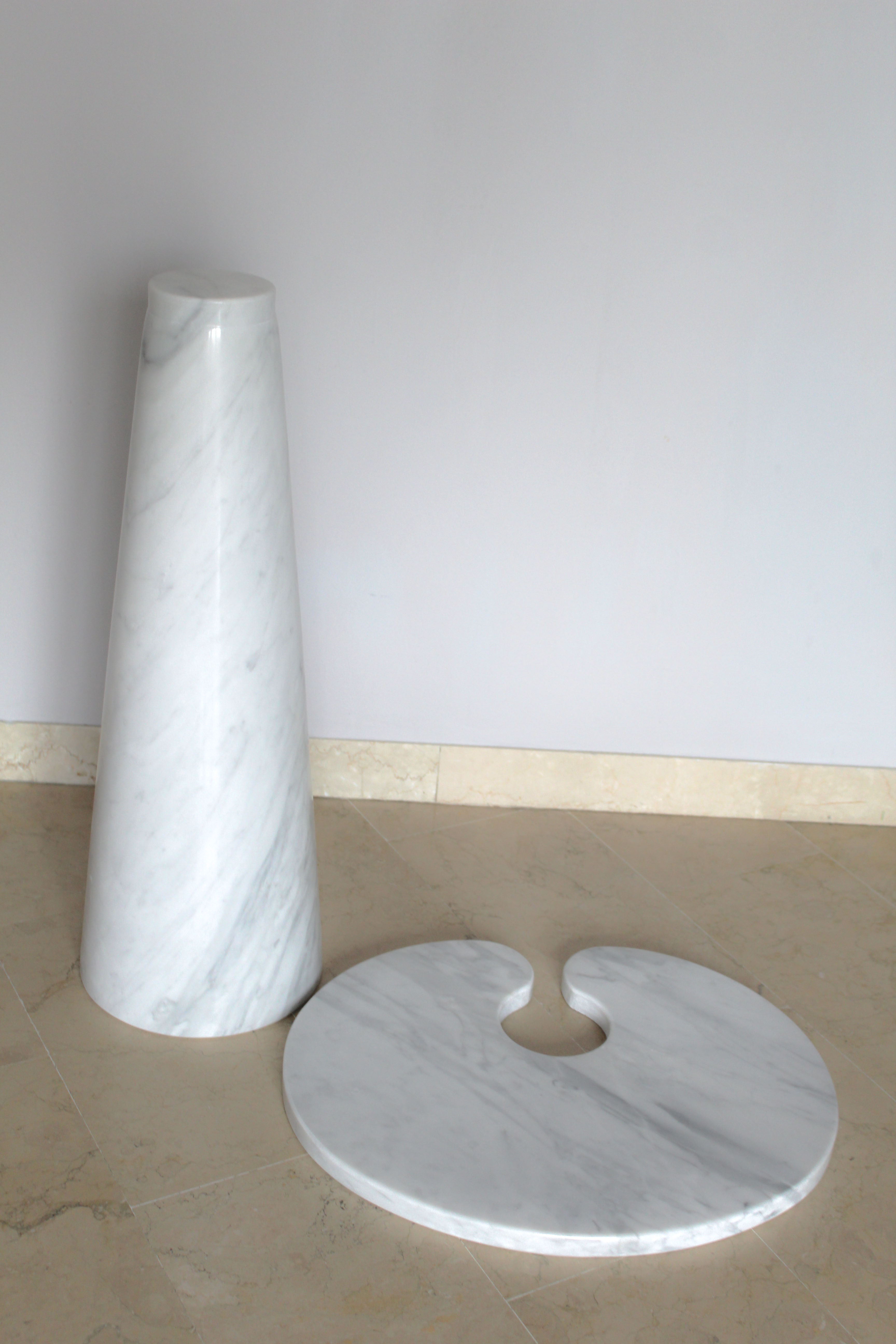 Angelo Mangiarotti coffee table in Italian Carrara marble, Eros series, Italy 1970s