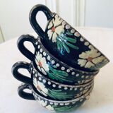 Anciennes tasses en terre cuite de Marnaz