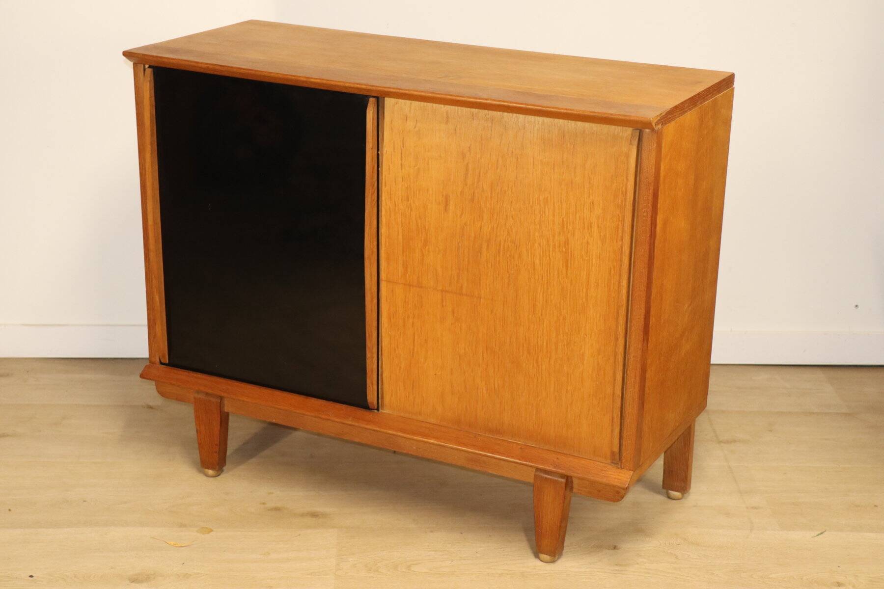 Vintage side table with sliding doors, 1960