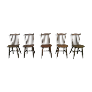 Série de cinq chaises