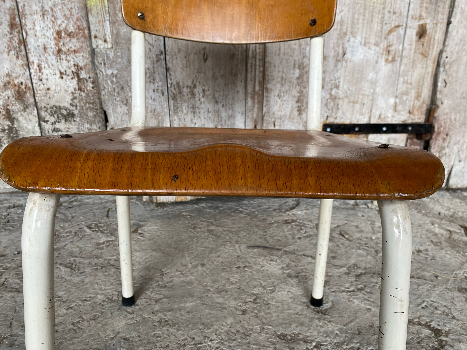 Chaise ecolier ancienne colmon tube metal blanc + bois vintage