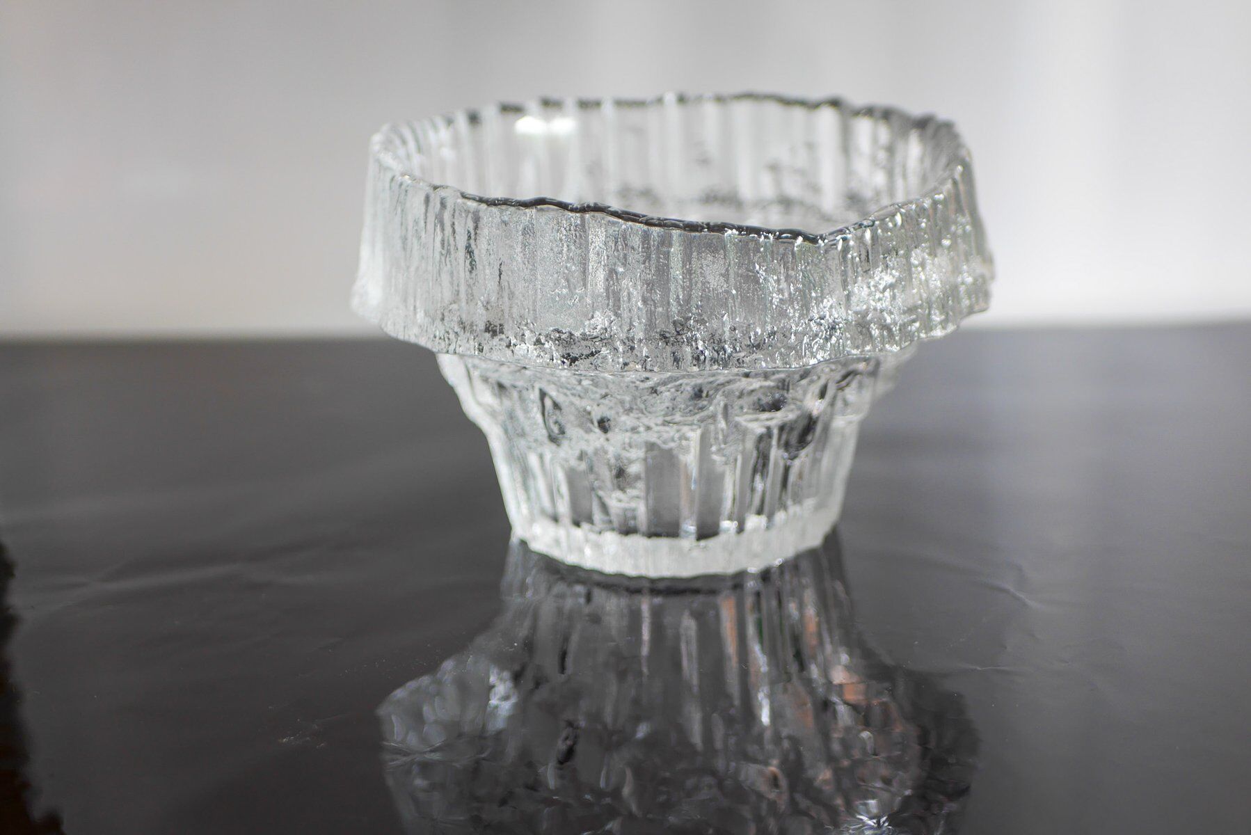 Stellaria art glass bowl by Tapio Wirkkala