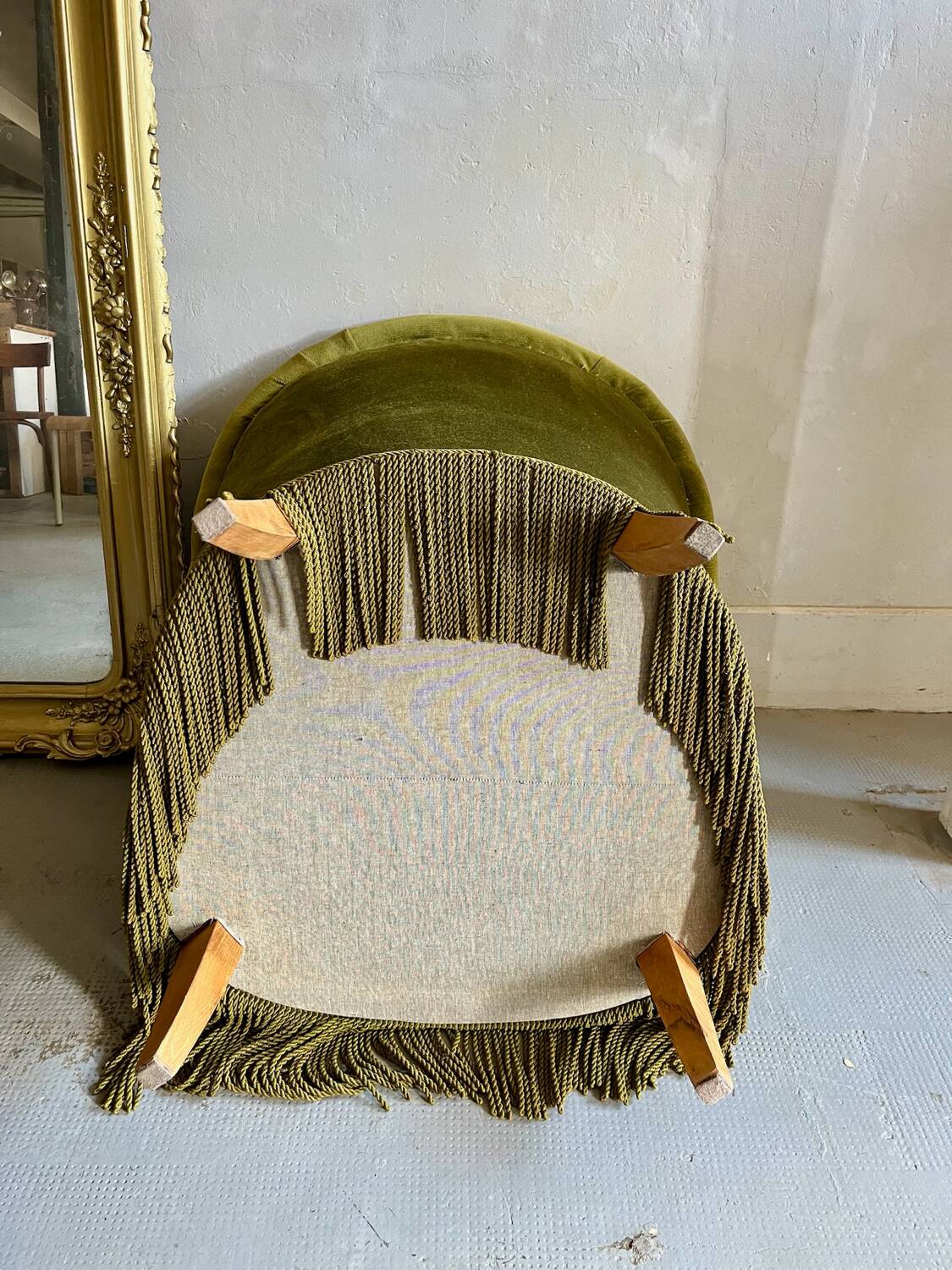 Fauteuil crapaud velours kaki