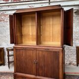 Large mahogany library in Louis XVI style stamped from the Bettenfeld House in Paris.