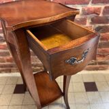 Pretty little vintage pedestal side table