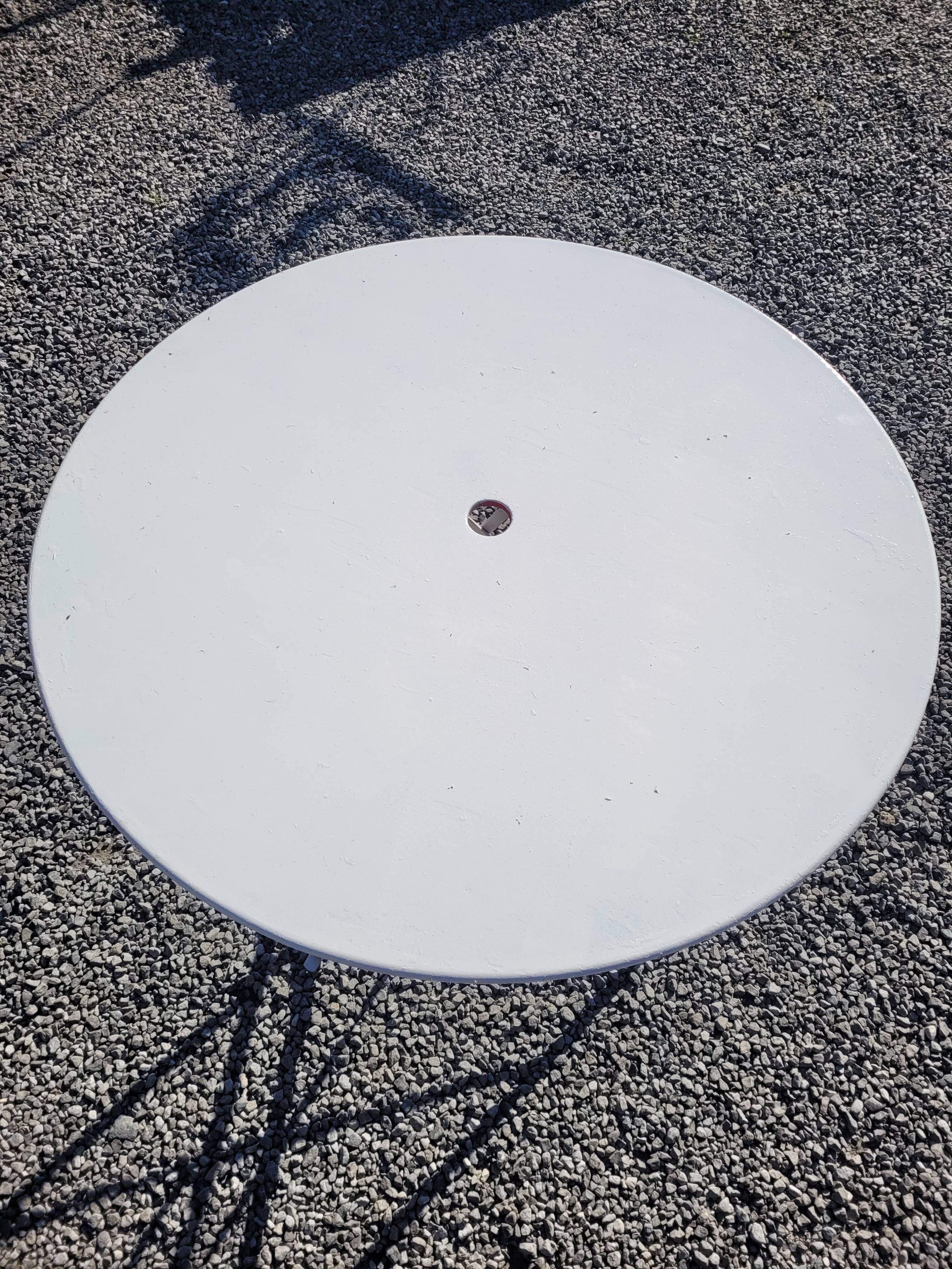 Folding garden table