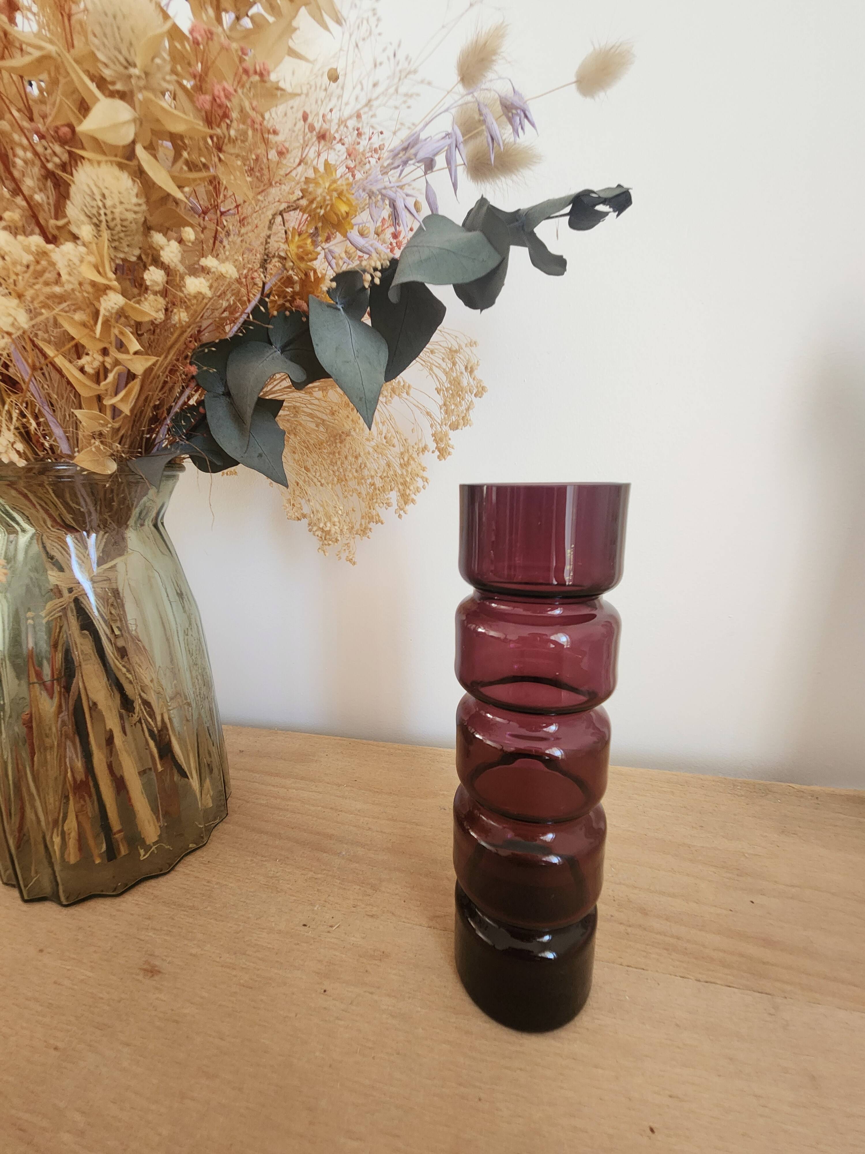 vase cylindrique en verre teinté design scandinave