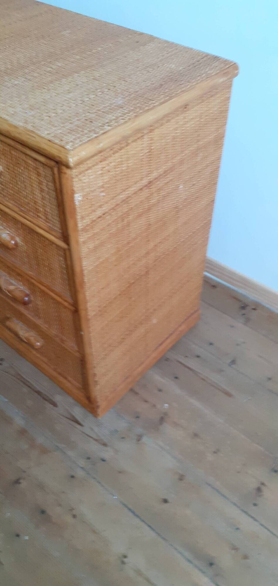 Vintage wicker and rattan 4-drawer chest of drawers